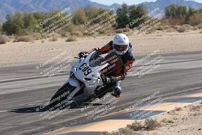 media/Jan-16-2026-CVMA Friday Practice (Fri) [[6f2bf47531]]/5-Racer 4-Trackday1/Session 3 (Turn 7 Inside)/